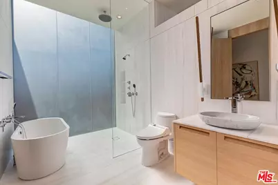 3350 Stone Ridge Ln, Los Angeles, CA 90077 - Photo 25