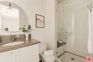 8109 McConnell Ave, Los Angeles, CA 90045 - Photo 29