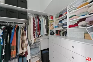 11574 Iowa Ave, Los Angeles, CA 90025 - Photo 21