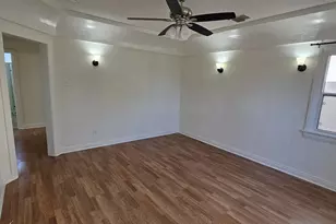 6141 Hazeltine Ave, Van Nuys, CA 91401 - Photo 7