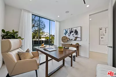 6660 Maryland Dr, Los Angeles, CA 90048 - Photo 11