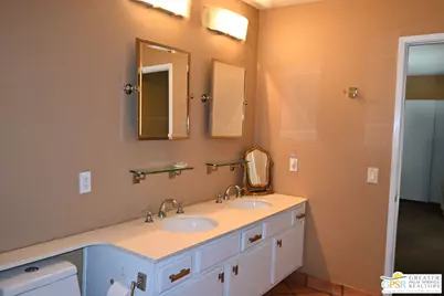 552 N Orchid Tree Ln, Palm Springs, CA 92262 - Photo 13