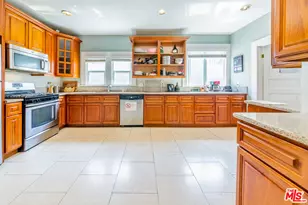 107 S Rampart Blvd, Los Angeles, CA 90057 - Photo 11