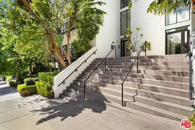 1201 Larrabee St #206, West Hollywood, CA 90069 - Photo 23