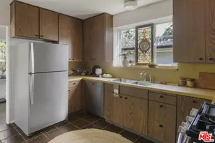 2502 Armstrong Ave, Los Angeles, CA 90039 - Photo 11