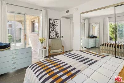 2001 E Camino Parocela #L81, Palm Springs, CA 92264 - Photo 15