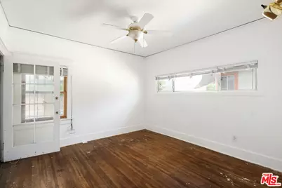 4177 Halldale Ave, Los Angeles, CA 90062 - Photo 25