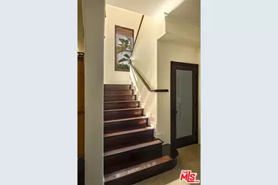 7222 Kentwood Ave, Los Angeles, CA 90045 - Photo 17