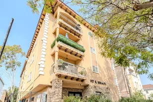 957 S Wilton Pl, Los Angeles, CA 90019 - Photo 1