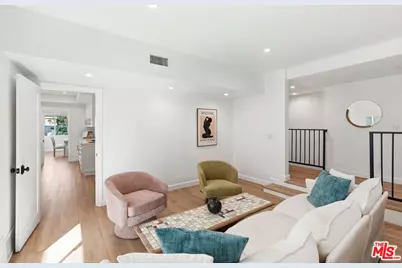 324 S Elm Dr #101, Beverly Hills, CA 90212 - Photo 9