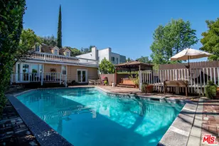 14413 Valley Vista Blvd, Sherman Oaks, CA 91423 - Photo 19
