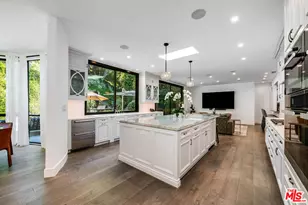 1114 Sutton Way, Beverly Hills, CA 90210 - Photo 11
