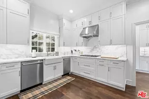 154 S Anita Ave, Los Angeles, CA 90049 - Photo 15