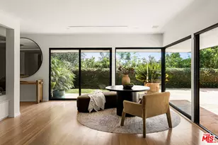 1011 N Hillcrest Rd, Beverly Hills, CA 90210 - Photo 11
