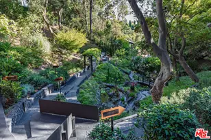 1509 Amalfi Dr, Pacific Palisades, CA 90272 - Photo 35