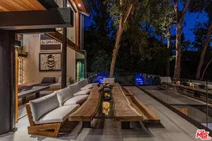1509 Amalfi Dr, Pacific Palisades, CA 90272 - Photo 45