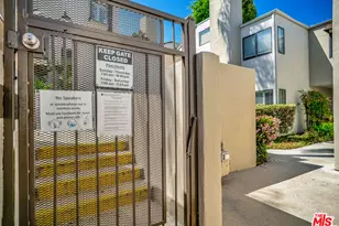 4267 Las Virgenes Rd, Calabasas, CA 91302 - Photo 27