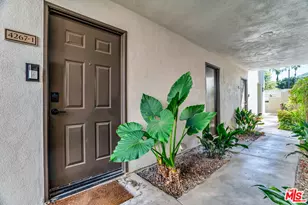 4267 Las Virgenes Rd, Calabasas, CA 91302 - Photo 25