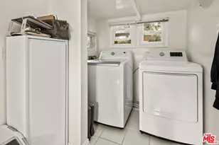 2477 Walnut Ave, Venice, CA 90291 - Photo 33