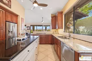 13 Vista Loma Dr, Rancho Mirage, CA 92270 - Photo 23