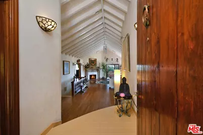 2882 Belden Dr, Los Angeles, CA 90068 - Photo 5