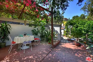 2882 Belden Dr, Los Angeles, CA 90068 - Photo 71