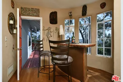 2882 Belden Dr, Los Angeles, CA 90068 - Photo 13