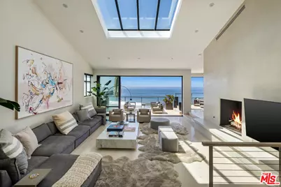 31504 Victoria Point Rd, Malibu, CA 90265 - Photo 1