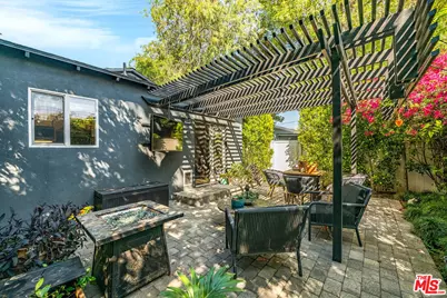 5139 Fulton Ave, Sherman Oaks, CA 91423 - Photo 13