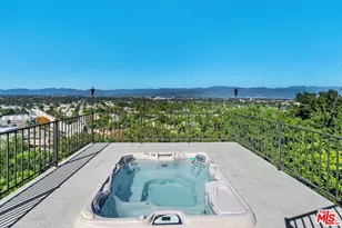 11725 Laurelwood Dr, Studio City, CA 91604 - Photo 25