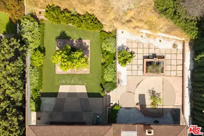 4767 Round Top Dr, Los Angeles, CA 90065 - Photo 23