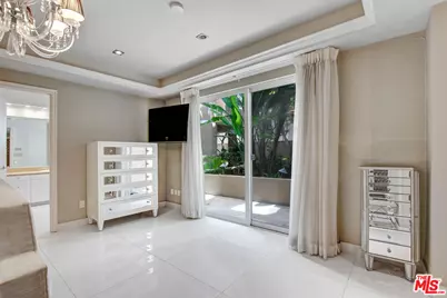 11921 Dorothy St #102, Los Angeles, CA 90049 - Photo 13