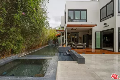 624 23rd St, Santa Monica, CA 90402 - Photo 1