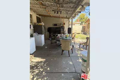 6250 Halbrent Ave, Van Nuys, CA 91411 - Photo 5