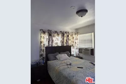 6250 Halbrent Ave, Van Nuys, CA 91411 - Photo 15