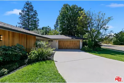 23458 Canzonet St, Woodland Hills, CA 91367 - Photo 53