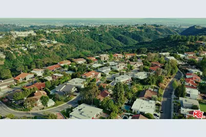 2716 Casiano Rd, Los Angeles, CA 90077 - Photo 21