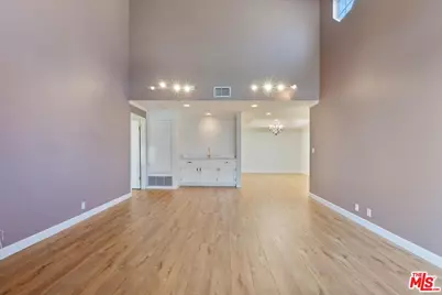 1433 Barry Ave #301, Los Angeles, CA 90025 - Photo 3