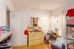 11322 Bessemer St, North Hollywood, CA 91606 - Photo 17