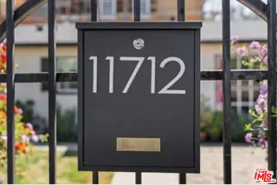 11710 Hartsook St, Valley Village, CA 91607 - Photo 17