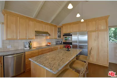 2965 Seabreeze Dr, Malibu, CA 90265 - Photo 7