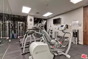 10350 Wilshire Blvd, Los Angeles, CA 90024 - Photo 41