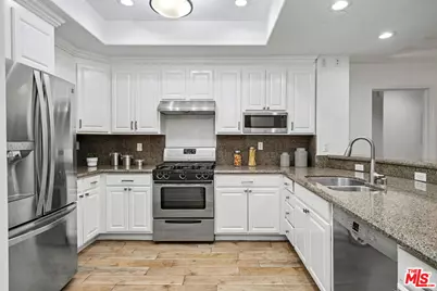 12021 Guerin St #102, Studio City, CA 91604 - Photo 5