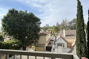 10751 Wilshire Blvd, Los Angeles, CA 90024 - Photo 15