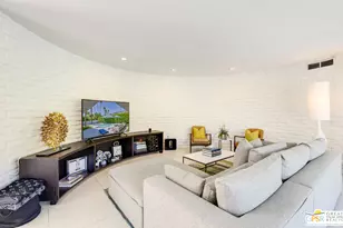 1061 S Sagebrush Rd, Palm Springs, CA 92264 - Photo 9