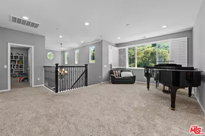 106 Redwood Grove Ct, Simi Valley, CA 93065 - Photo 19