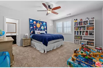 106 Redwood Grove Ct, Simi Valley, CA 93065 - Photo 35