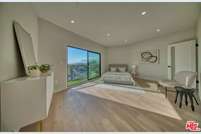 3005 Amethyst St, Los Angeles, CA 90032 - Photo 13
