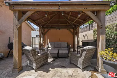 10411 Saint James Ave, South Gate, CA 90280 - Photo 37