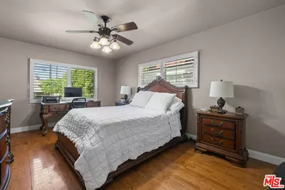 10411 Saint James Ave, South Gate, CA 90280 - Photo 29